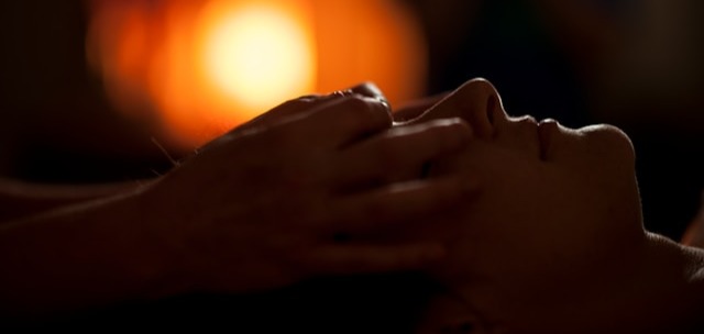 Healing Hands: EDA and Affective Touch